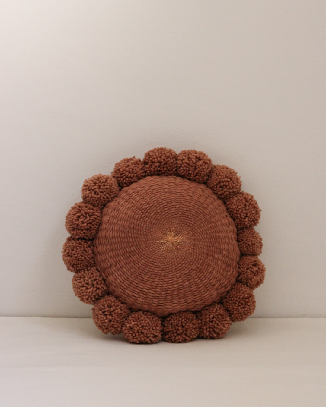 Cojín Pom Pom Circular