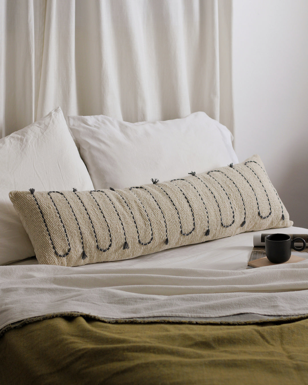 XL Minimal Lumbar Pillow Cover